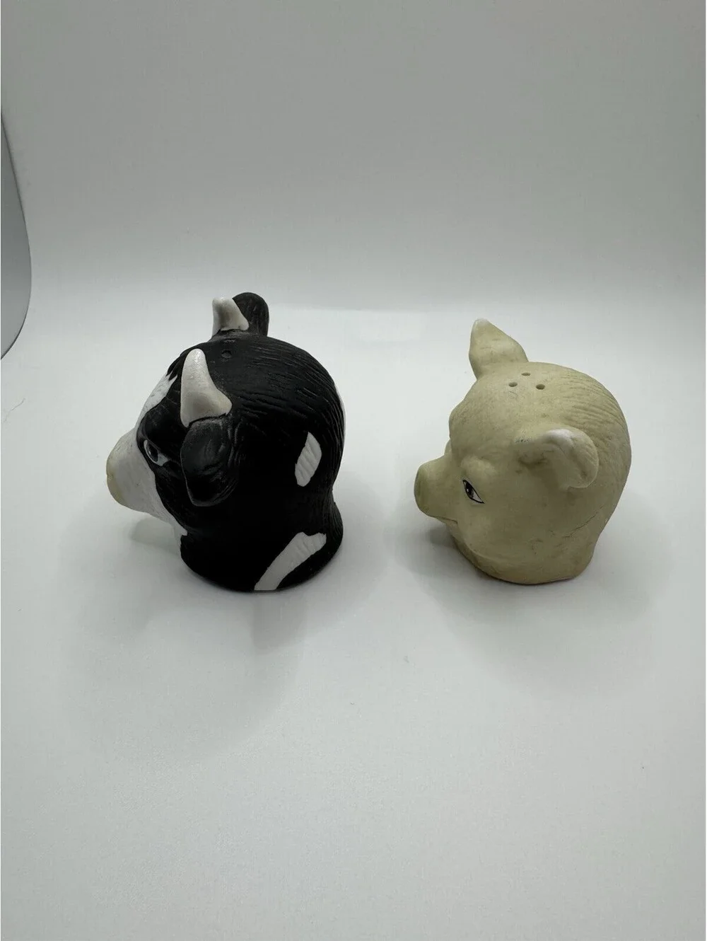 Vintage Cow And Pig Salt And Pepper Shakers